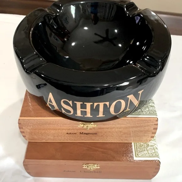 🔹Ashton Large Ceramic Ashtray… - Picture 9 of 10